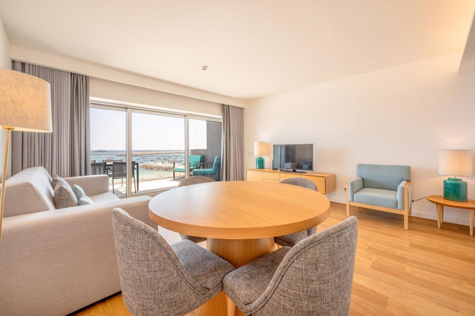 Guestready - Beachfront Naufrago'S Retreat 2 Sesimbra Exterior foto